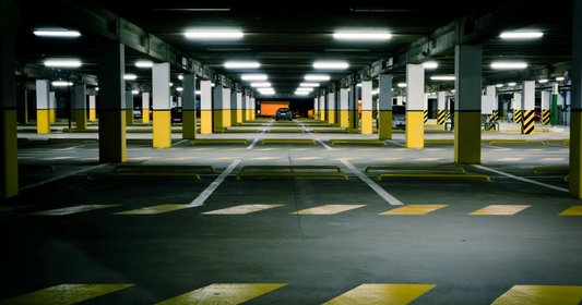 Place de parking à Asunción : faut-il l'acheter avec l'appartement ?